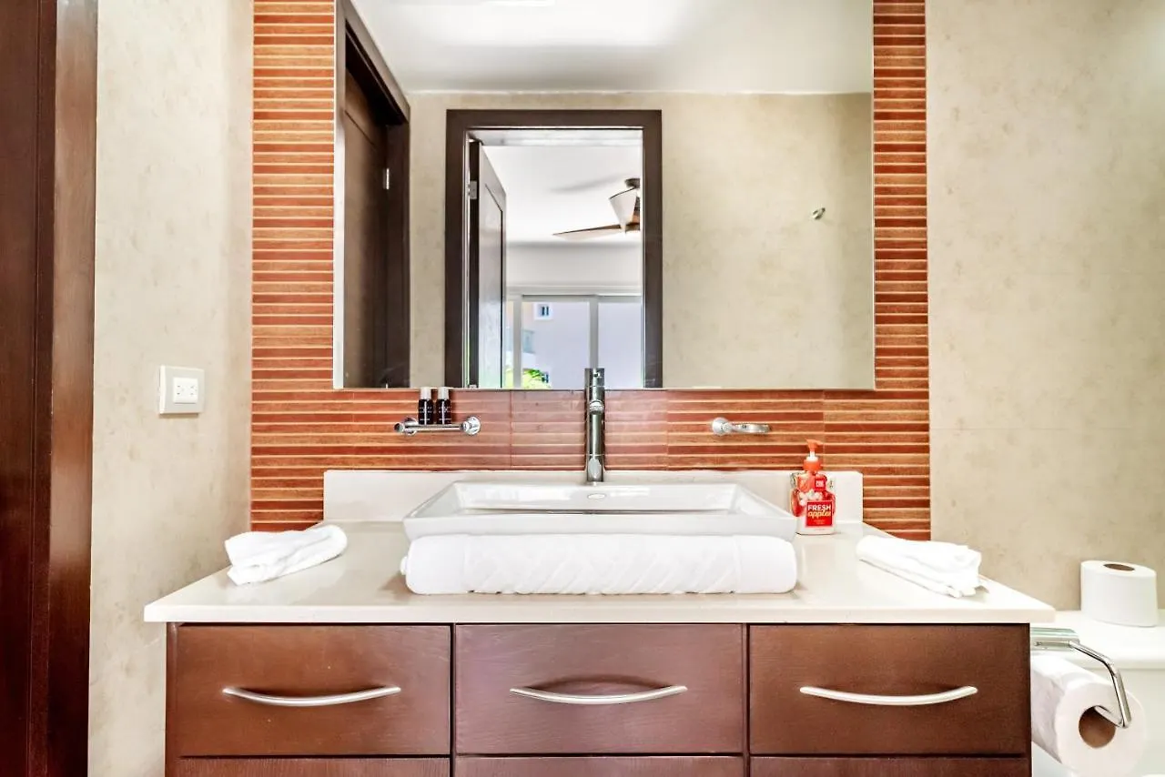 Gorgeous Ocean Front Apartment Casa Shell Condo Playa del Carmen