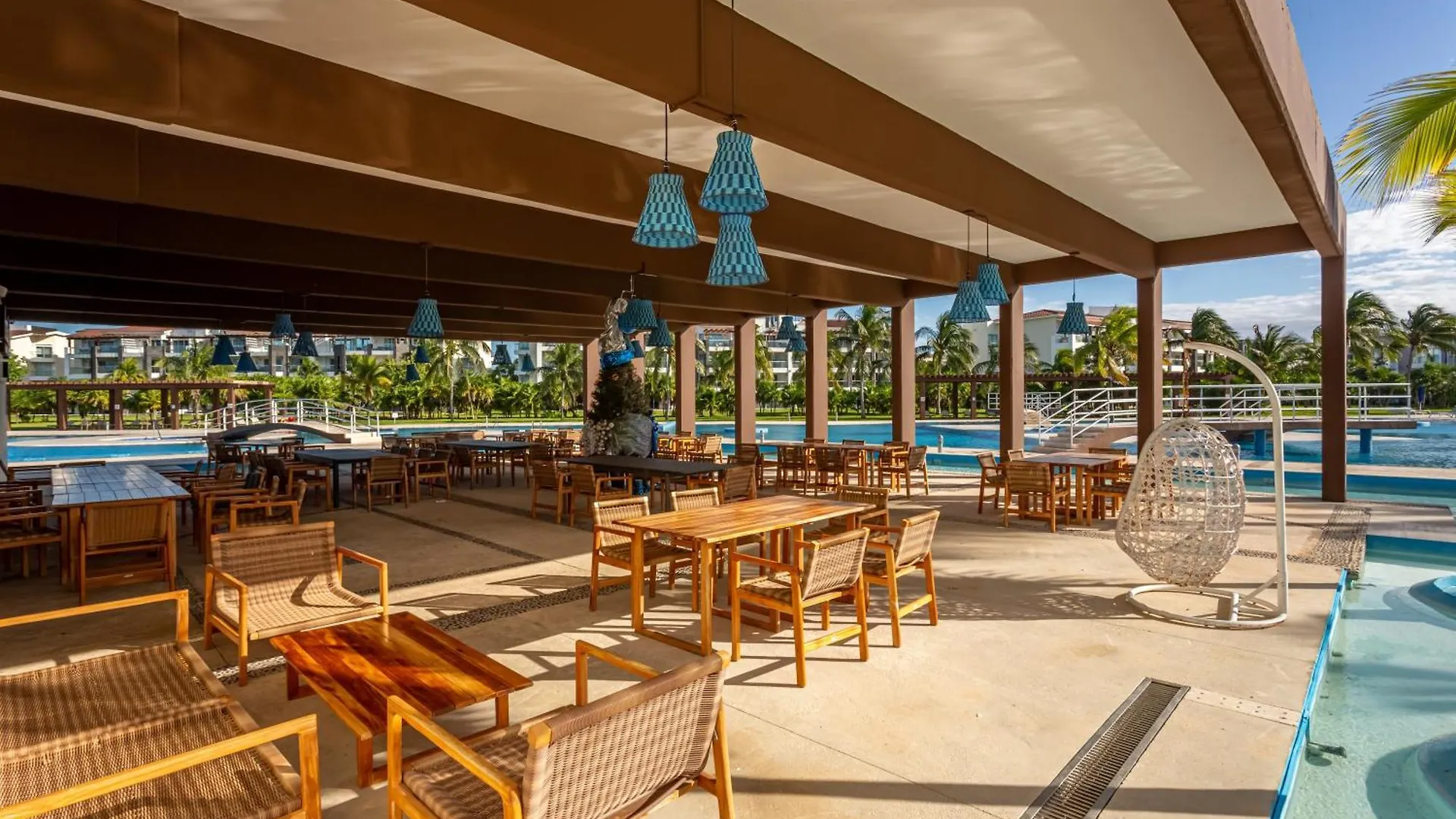 Gorgeous Ocean Front Apartment Casa Shell Condo Playa del Carmen