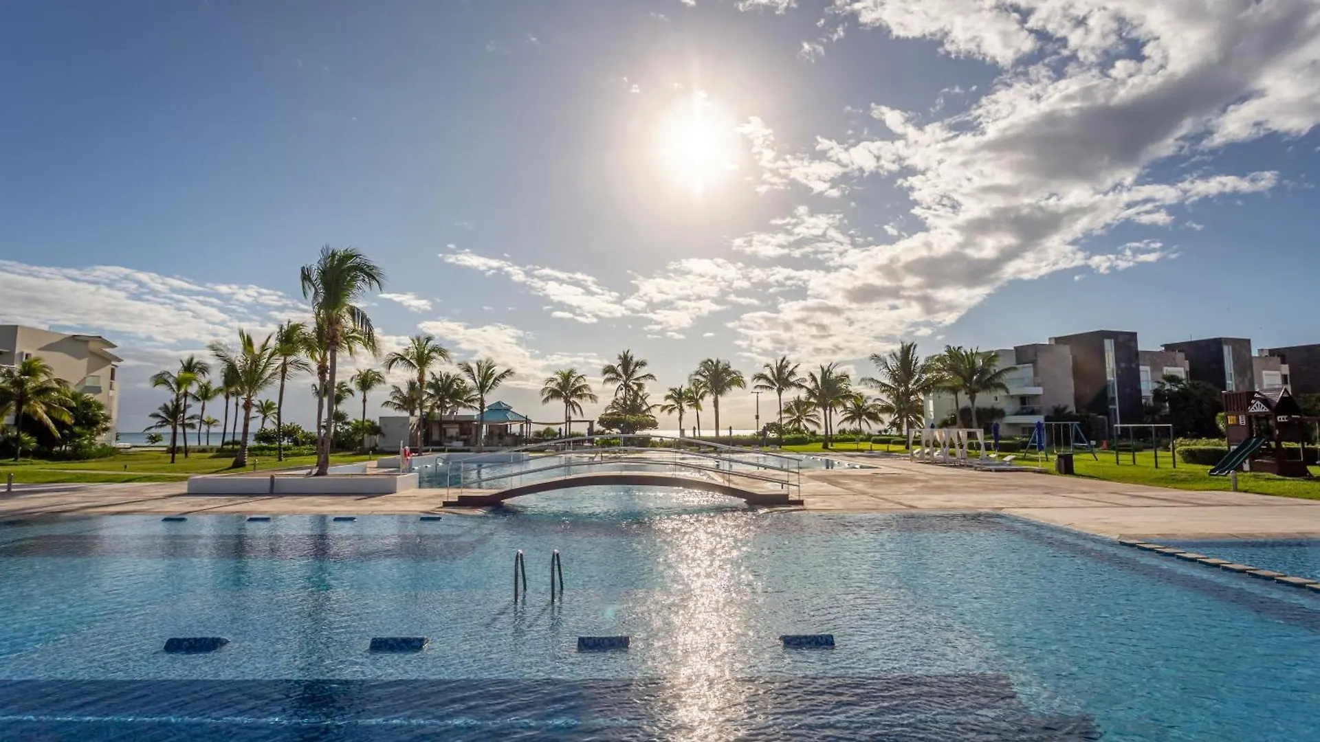 Gorgeous Ocean Front Apartment Casa Shell Condo Playa del Carmen 0*,