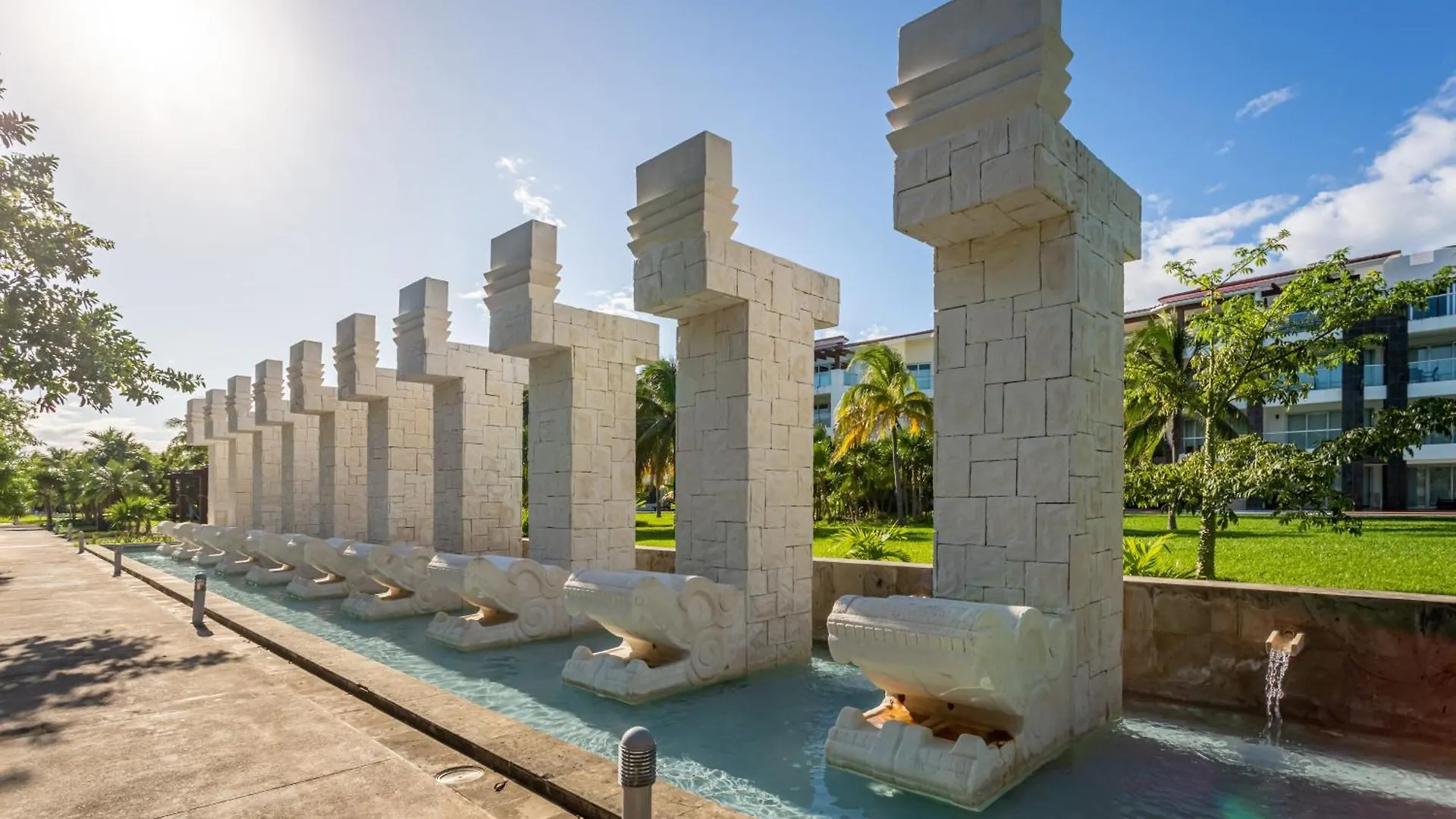 Gorgeous Ocean Front Apartment Casa Shell Condo Playa del Carmen